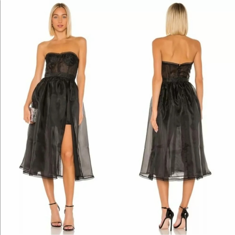 NBD IMAGINE DRESS REVOLVE